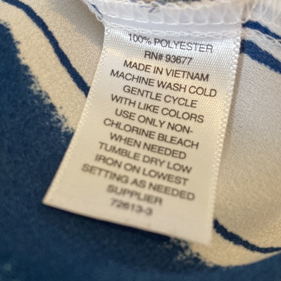 a.n.a. striped blouse - Picture 3 of 7